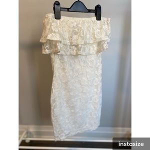 White lace off the shoulder summer dress
